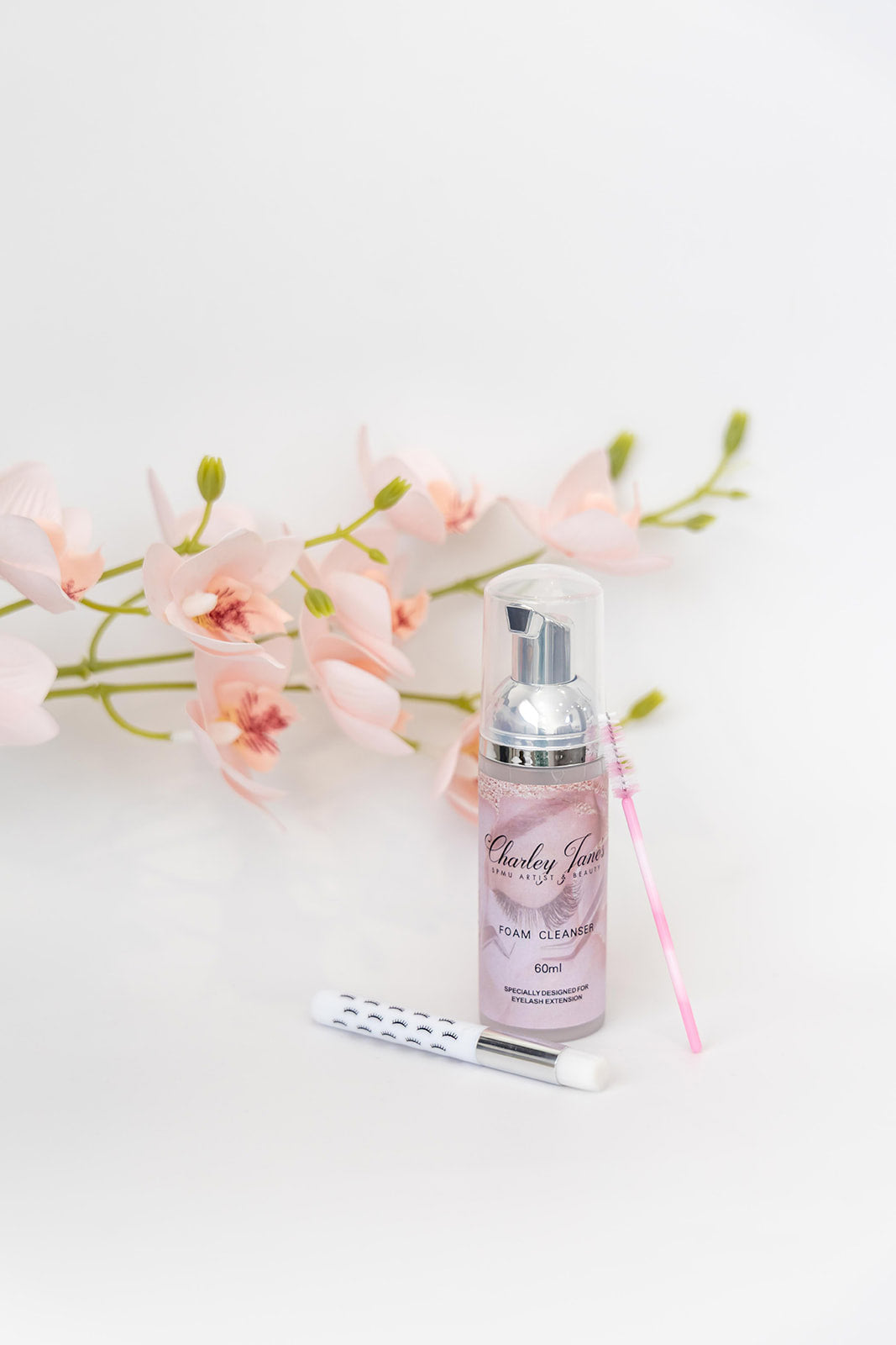 Eyelash shampoo